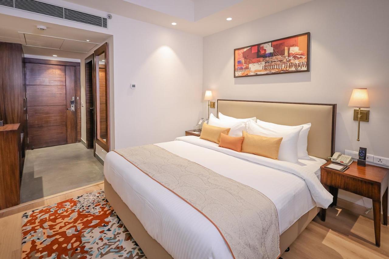 Regenta Dehradun By Royal Orchid Hotels Limited Zewnętrze zdjęcie