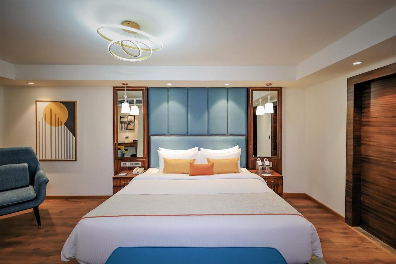 Regenta Dehradun By Royal Orchid Hotels Limited Zewnętrze zdjęcie