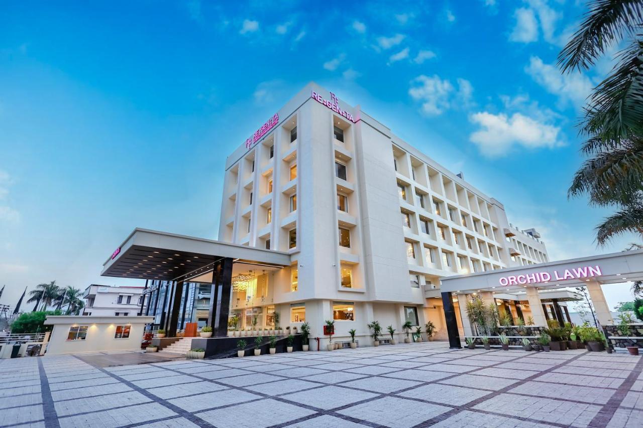 Regenta Dehradun By Royal Orchid Hotels Limited Zewnętrze zdjęcie