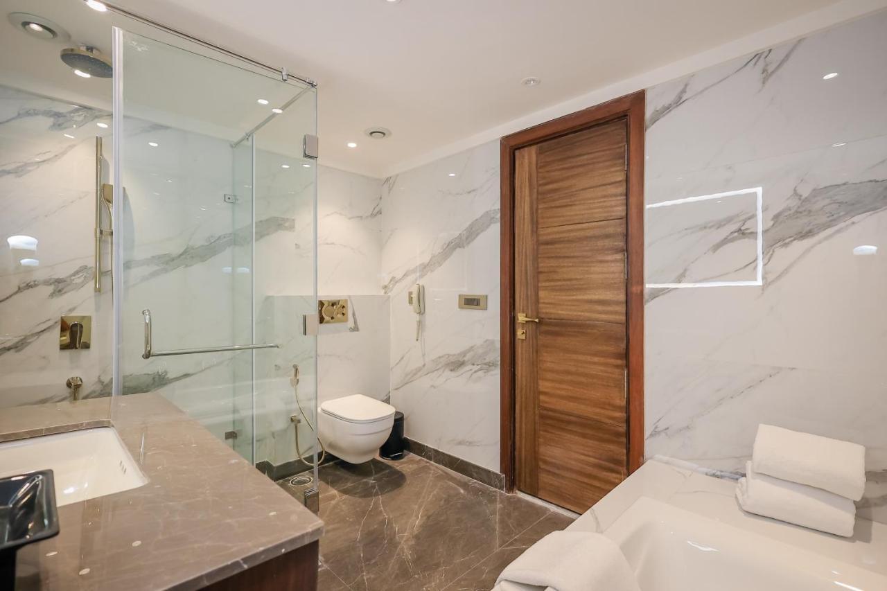 Regenta Dehradun By Royal Orchid Hotels Limited Zewnętrze zdjęcie