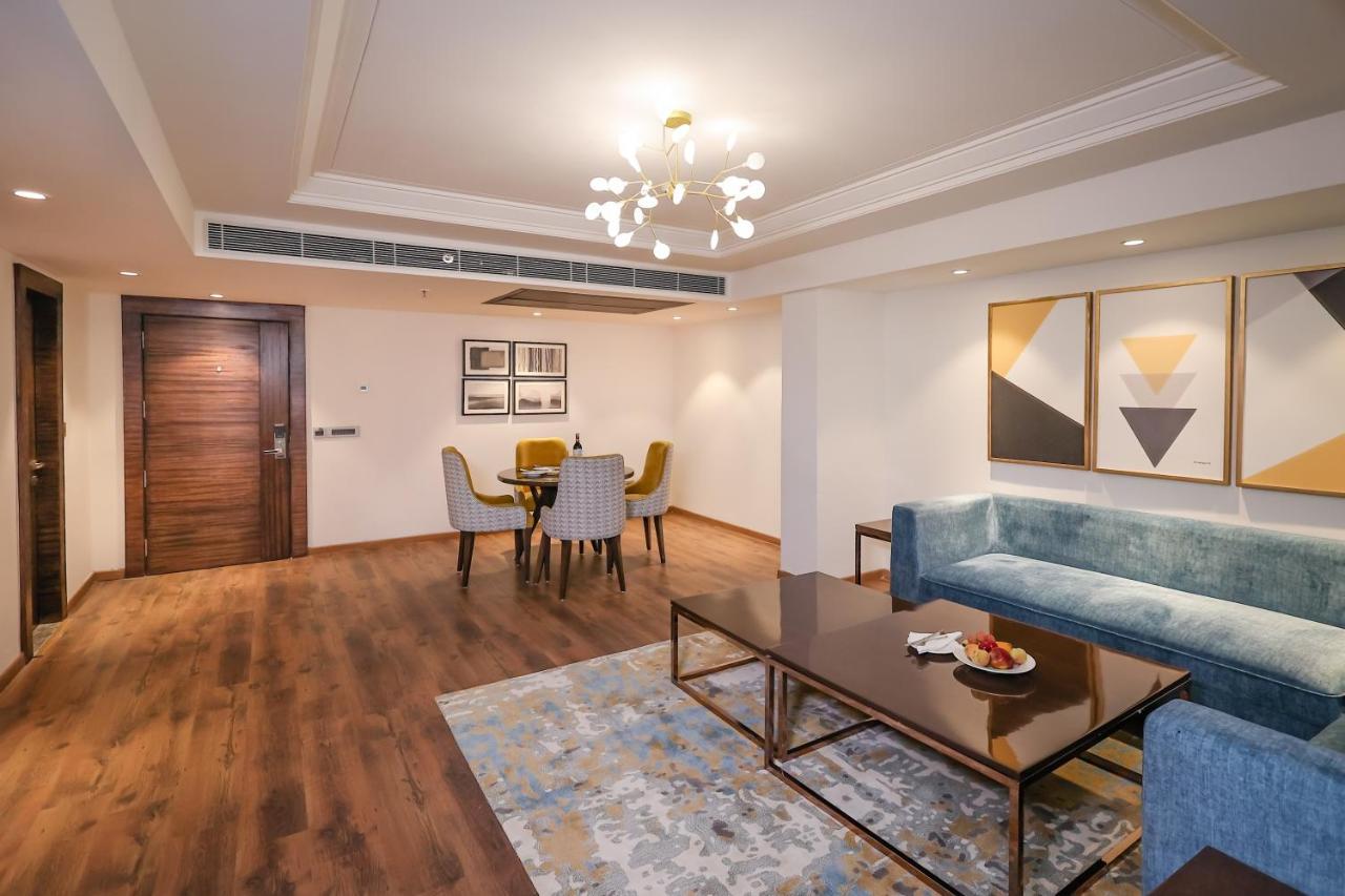 Regenta Dehradun By Royal Orchid Hotels Limited Zewnętrze zdjęcie