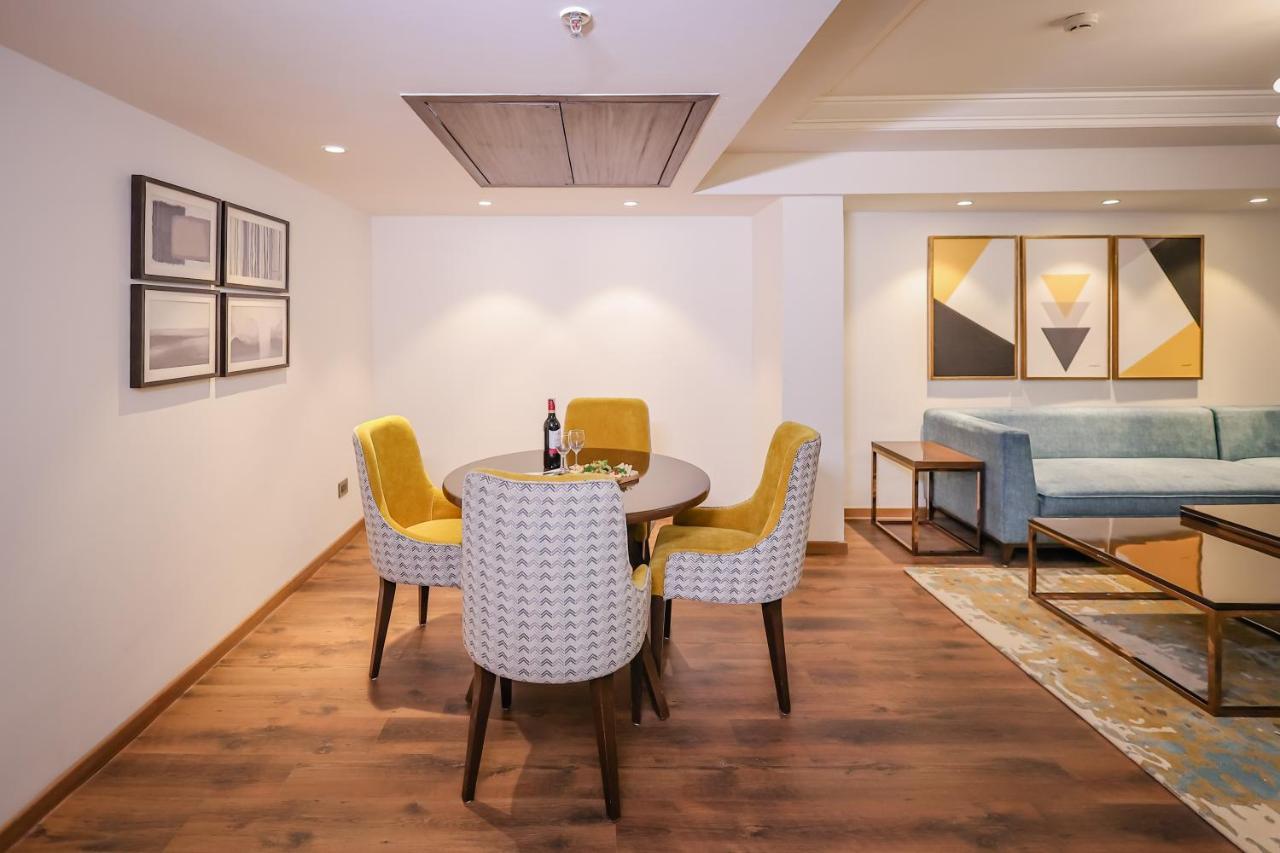 Regenta Dehradun By Royal Orchid Hotels Limited Zewnętrze zdjęcie