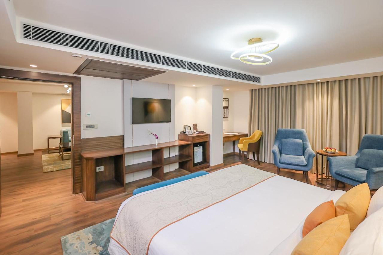 Regenta Dehradun By Royal Orchid Hotels Limited Zewnętrze zdjęcie