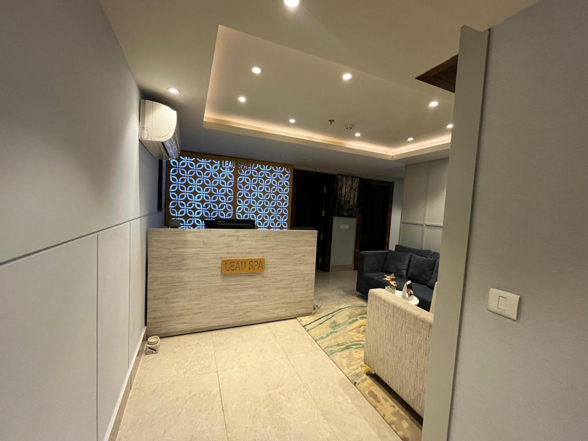 Regenta Dehradun By Royal Orchid Hotels Limited Zewnętrze zdjęcie